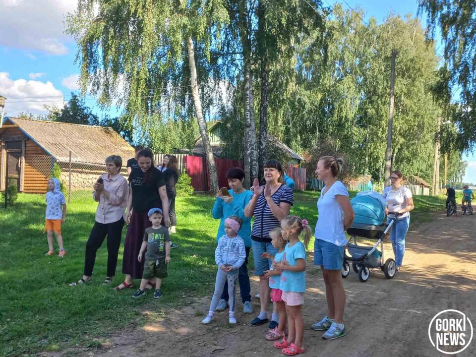Деревня Глиньково встречала гостей