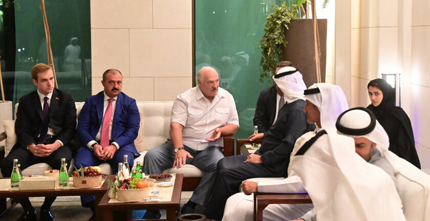 Лукашенко провел встречу с Президентом ОАЭ