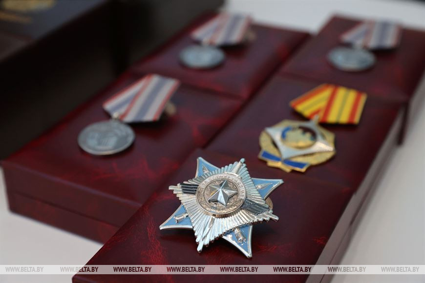 Лукашенко: в Беларуси не допустят попыток переписать историю и забрать Победу советского народа