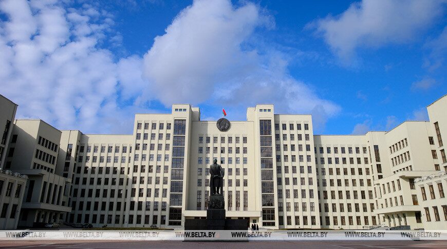 Совмин установил временный запрет на вывоз пшеничной муки и гречки