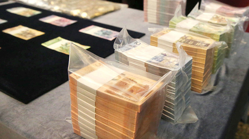 Население в 2023 году нарастило депозиты в белорусских рублях и сократило в иностранной валюте