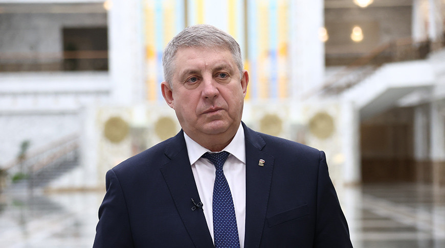 Брянская область хочет активнее привлекать к возведению жилья и соцобъектов белорусских строителей