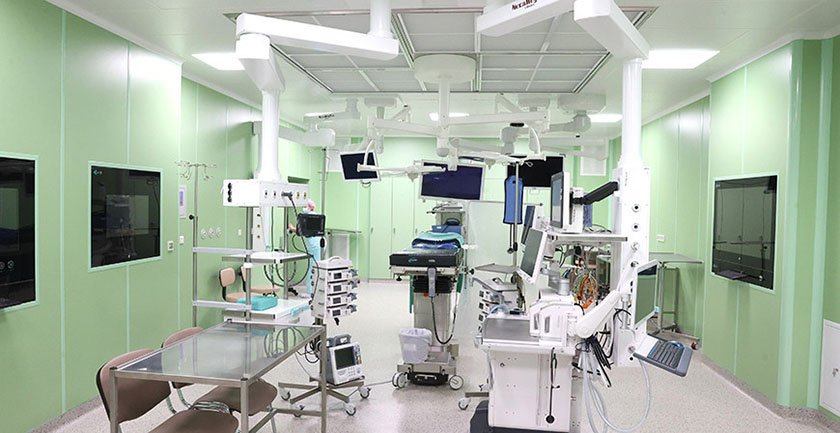 Впервые в Беларуси выполнена уникальная операция у пациентки с распространенным эндометриозом