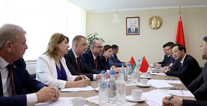 Беларусь и Китай до конца года создадут совместный геологический центр