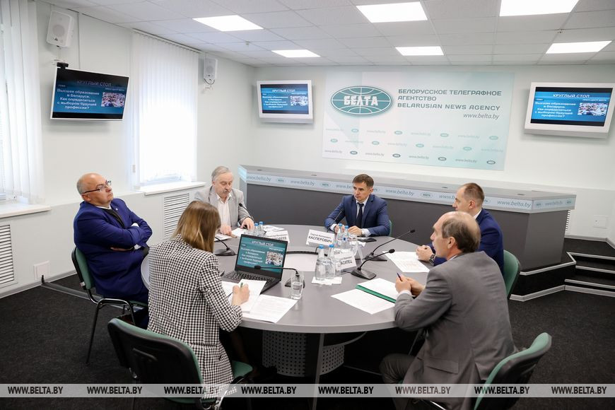 Минобразования рассказало о признании белорусских дипломов в других странах