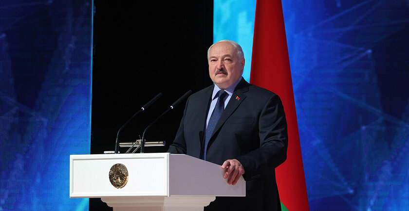 Лукашенко обозначил ряд задач для представителей медийного сообщества