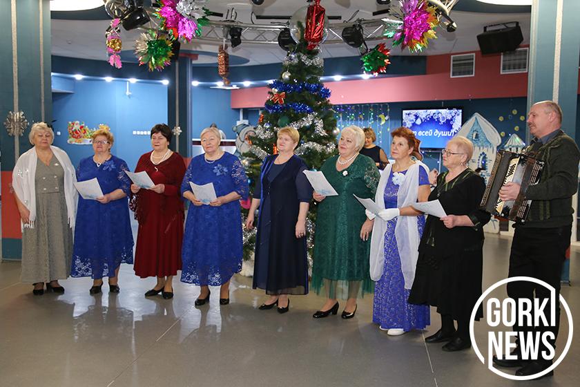 В рамках акции «От всей души» в Горках организовали бал для пожилых