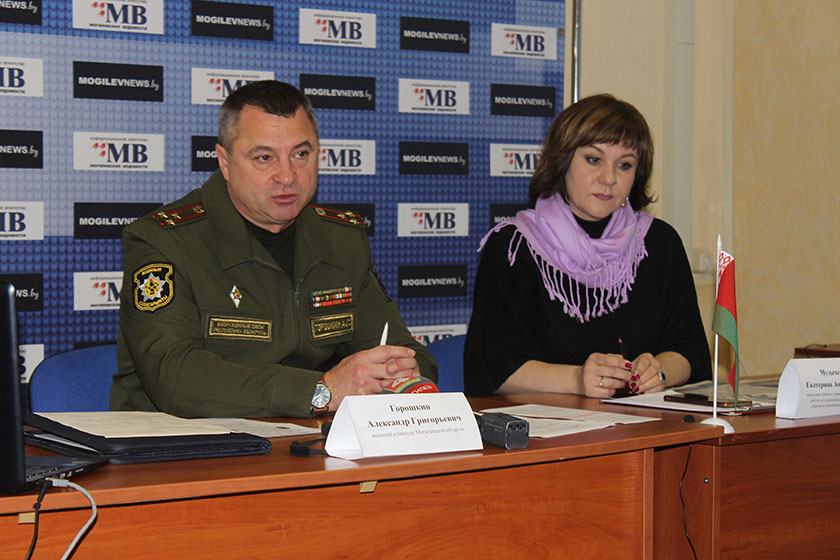 О ходе призывной кампании, воинской службе и военно-политической ситуации шла речь на пресс-конференции в Доме печати