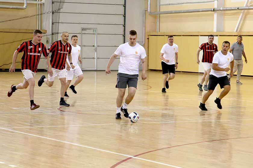 Спартакиада по мини-футболу среди военных комиссариатов Могилевской области прошла в горецкой ледовой арене