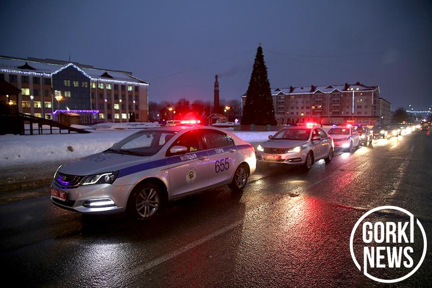 В гостях в УЗ «Горецкая ЦРБ» побывали представители МО ГАИ Горецкого РОВД, организовав для ребят настоящую новогоднюю феерию