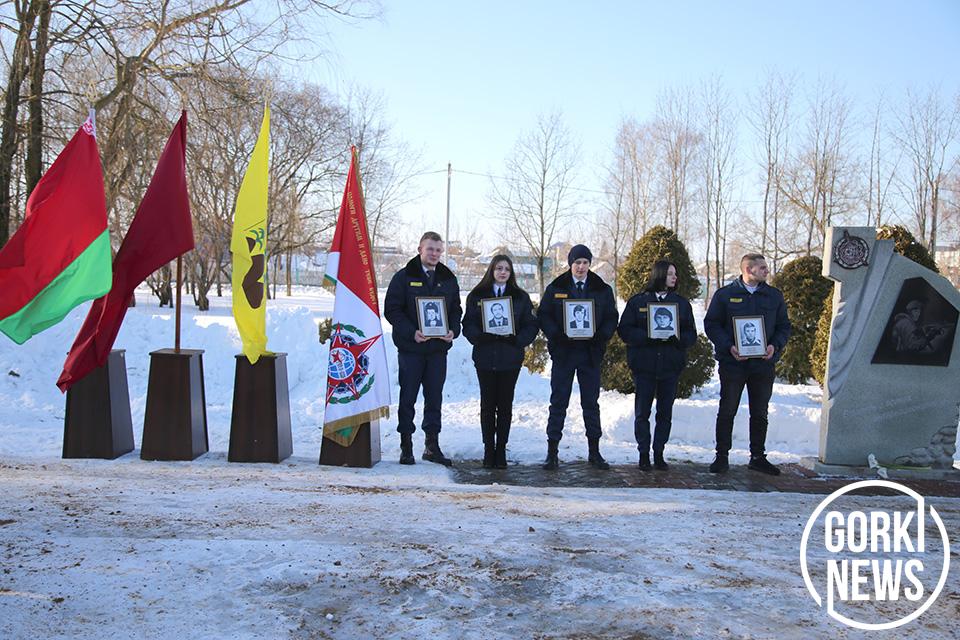 Мы не вправе их забыть: в Горках прошел митинг, посвященный Дню памяти воинов-интернационалистов