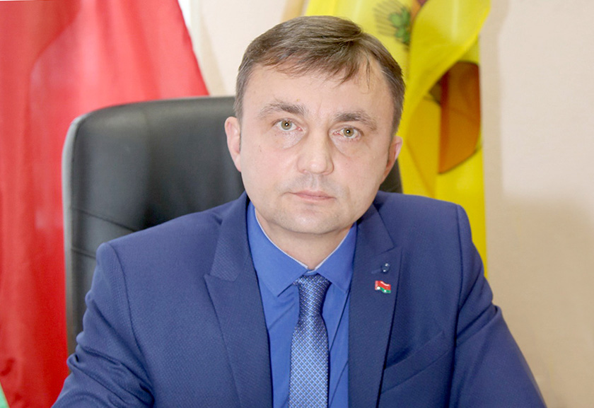 Жители деревни Тимоховка жалуются на плохую подъездную дорогу. Ситуацию прокомментировал зампред райисполкома