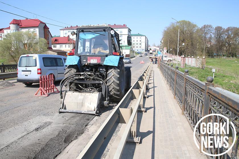 Сказано — сделано: В горках начали ремонт моста на Советской