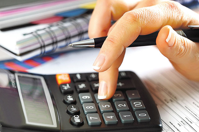 В Беларуси повышаются надбавки работникам сферы соцобслуживания