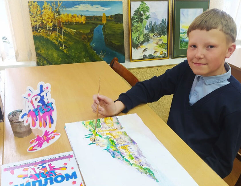 Иван Оконенко талантливый учащийся отделения ИЗО. Посмотрите на его работы