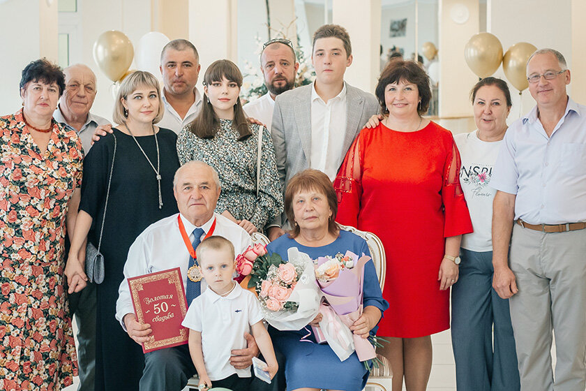 Неожиданный подарок для золотых юбиляров! В Горках отметила юбилей пара, которая прожила вместе 50 лет