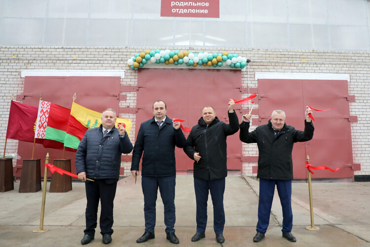 Современный молочнотоварный комплекс торжественно открыли сегодня в Горецком районе