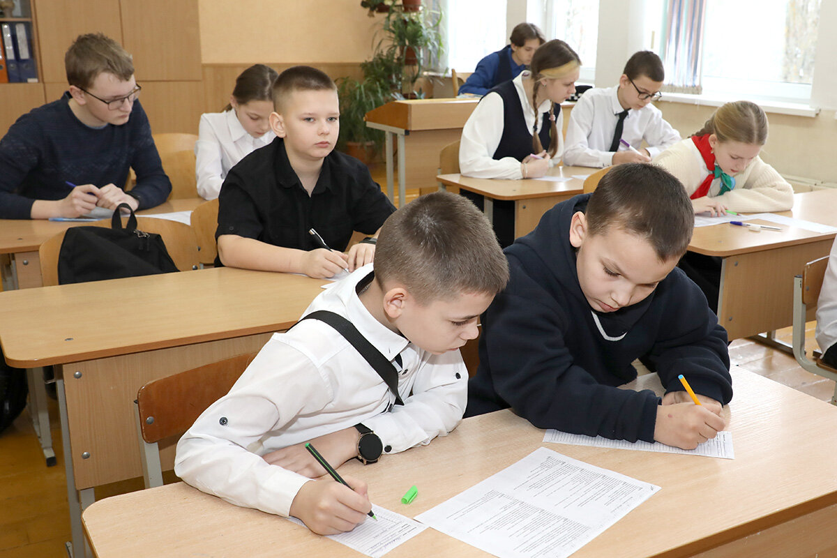 Районный конкурс «Школа безопасности» собрал юных знатоков ОБЖ