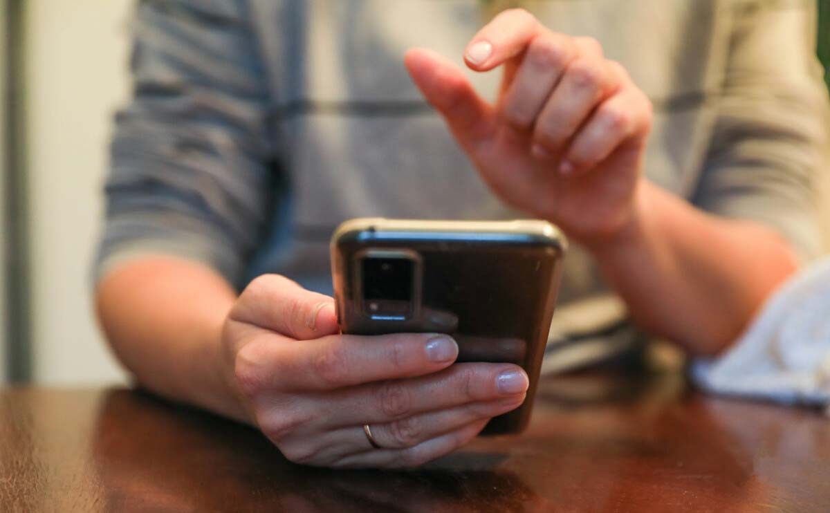 Справка о месте жительства и не только. На портале «Е-Паслуга» доступны новые админпроцедуры