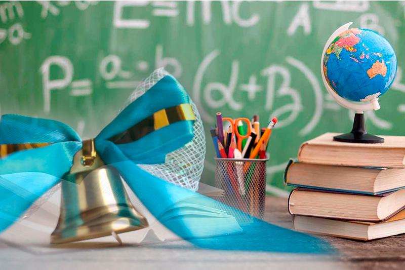 Депутат Палаты представителей Национального собрания Республики Беларусь поздравляет с Днем знаний