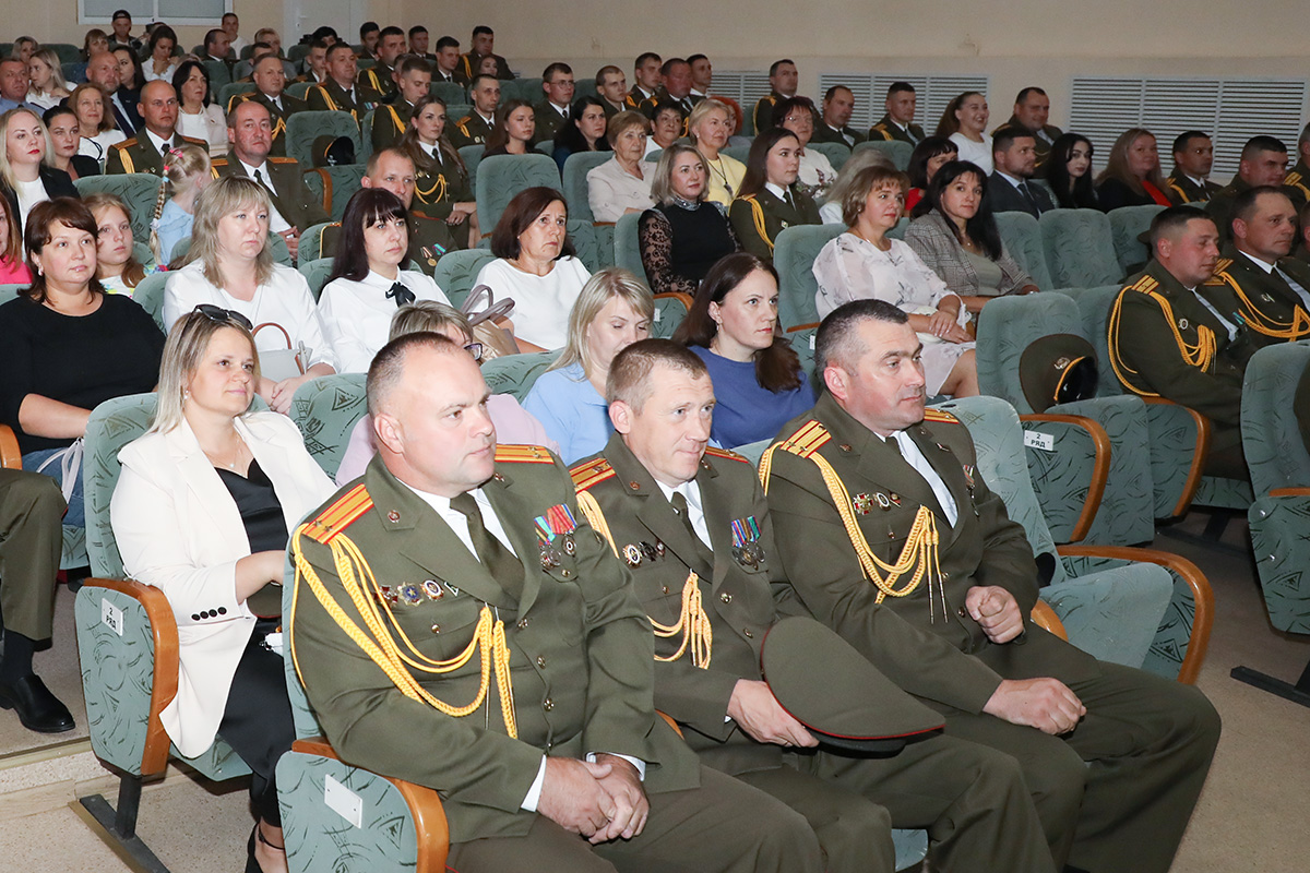 В ДШИиВХМ г. Горки состоялся концерт к юбилею со Дня создания системы органов Департамента исполнения наказаний МВД РБ