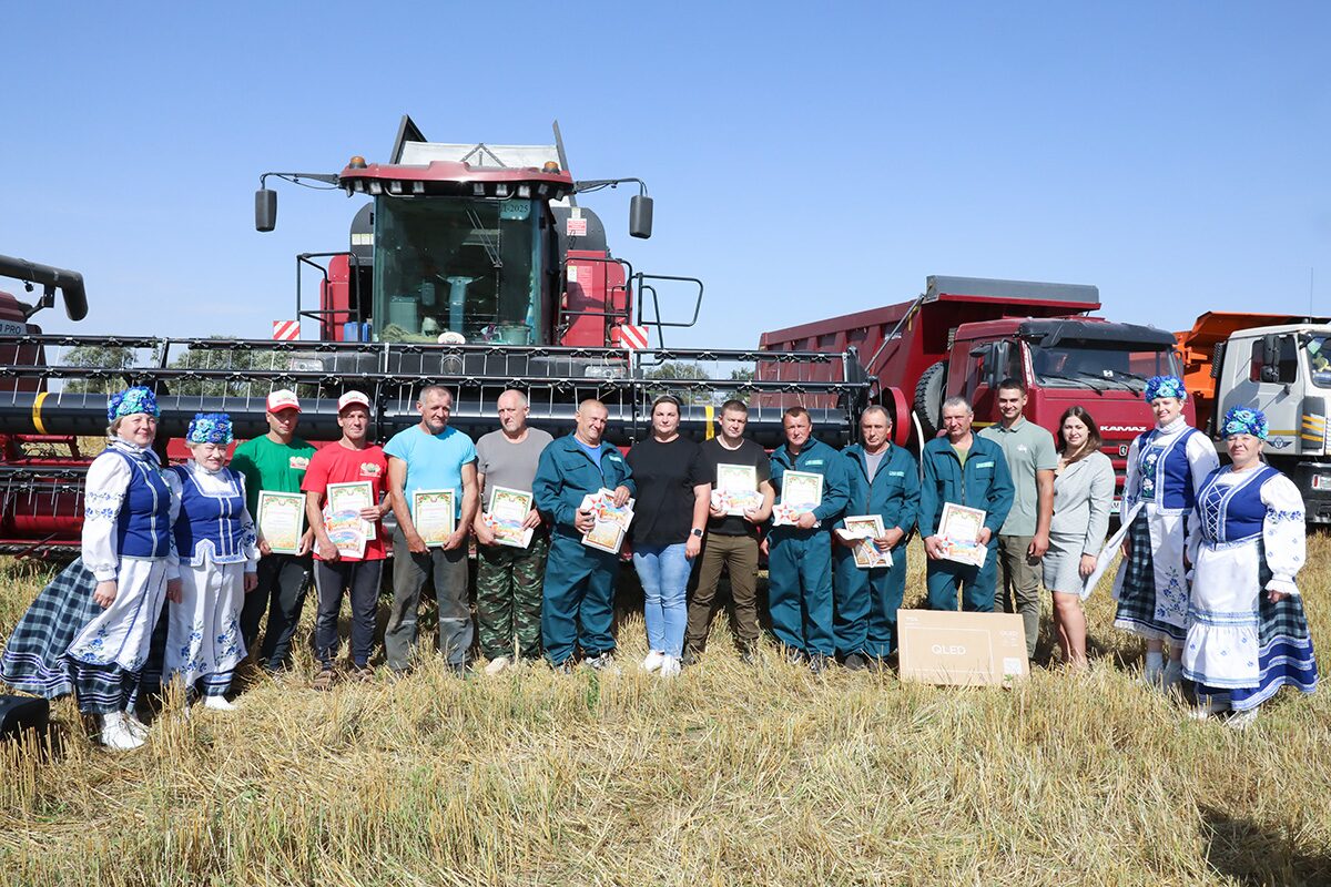 Благодарность за помощь в уборке хлеба