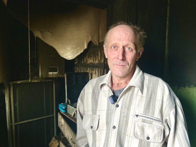 История из первых уст: на пожаре житель аг. Овсянка Сергей Шиндиков спас двоих детей