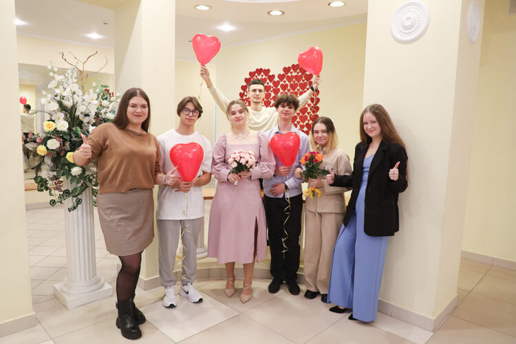 Две студенческие пары агротехнологического факультета отпраздновали двойное торжество