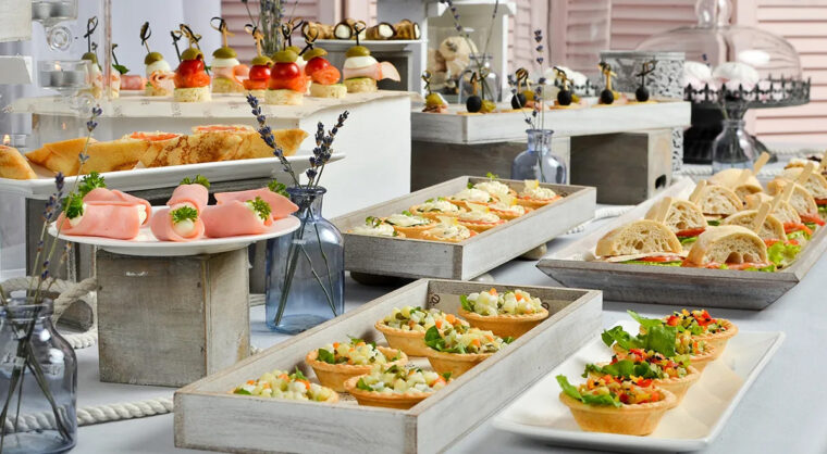 Готовим дома: простые и вкусные закуски на праздничный стол