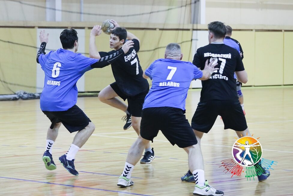 ФОТОФАКТ: в Ледовой арене дан старт Международному турниру по гандболу