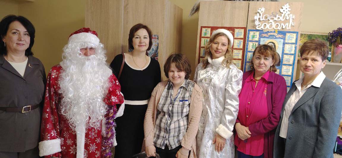 Граждан пожилого возраста и инвалидов поздравили в рамках акции «От всей души»