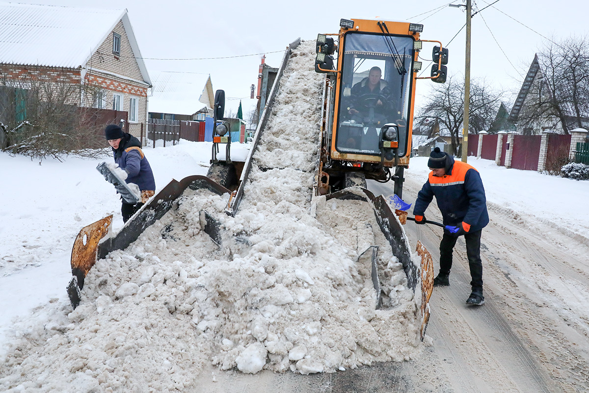 Как работники «Коммунальника» организовали работы по уборке снега
