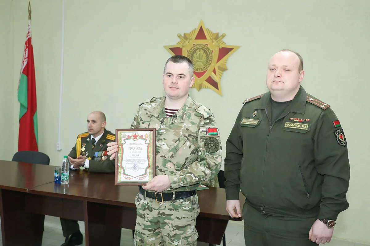 В войсковой части 6713 прошло торжественное собрание, посвященное 108-летию образования внутренних войск МВД
