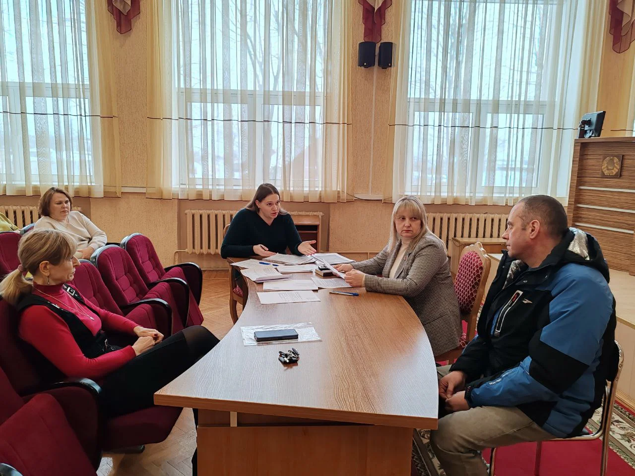 В райисполкоме разобрали истории людей, попавших в базу не занятых в экономике и находящихся в трудной жизненной ситуации