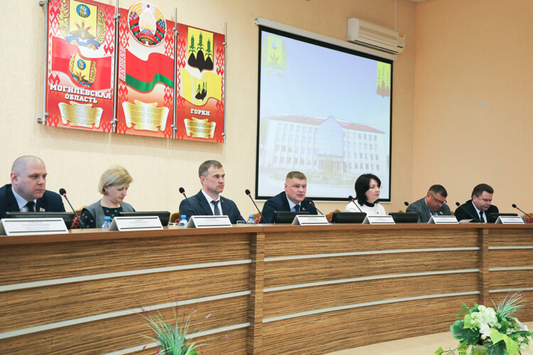 От соцзащиты до летнего отдыха. Ключевые вопросы заседания райисполкома