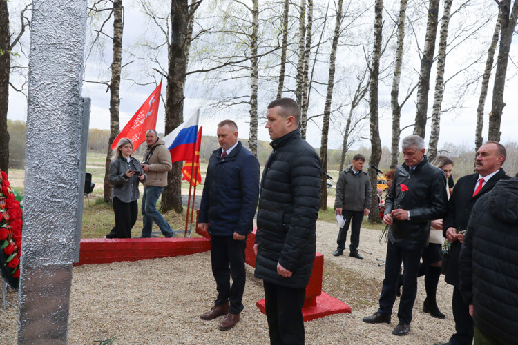 Горецкий район на Смоленской земле. В Николаевке открыли памятный знак польским воинам