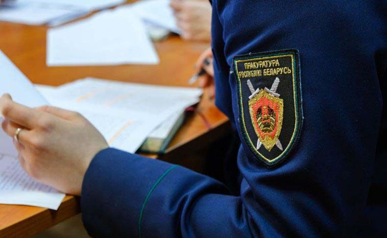 Выманивал и получал взятки от студентов и старост учебных групп: прокуратура Горецкого района поддержала гособвинение в суде