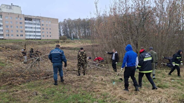 ФОТОФАКТ: РОВД и РОЧС присоединились к республиканскому субботнику