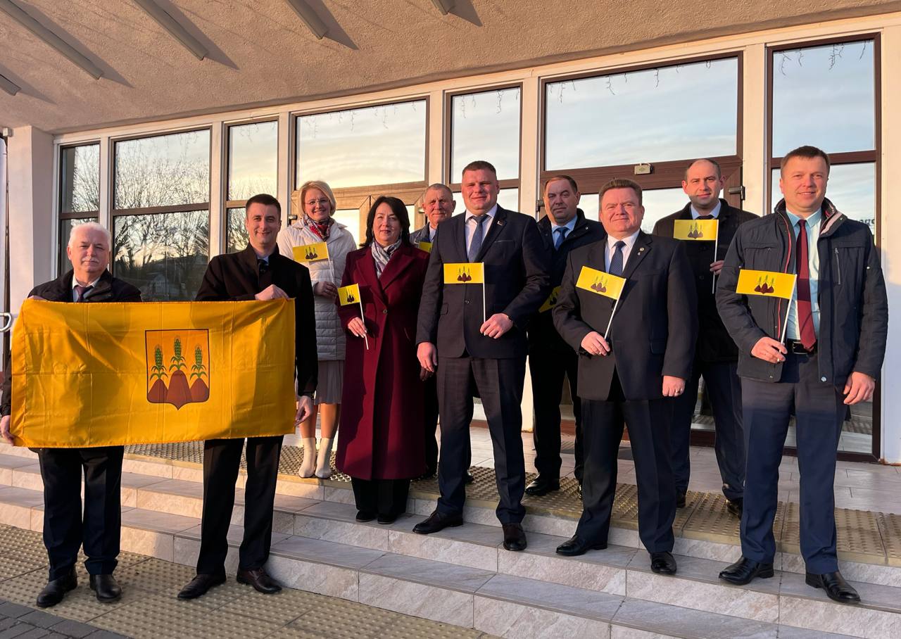 Делегация Горецкого района выехала в Минск, чтобы принять участие в мероприятии по занесению на Республиканскую доску Почета