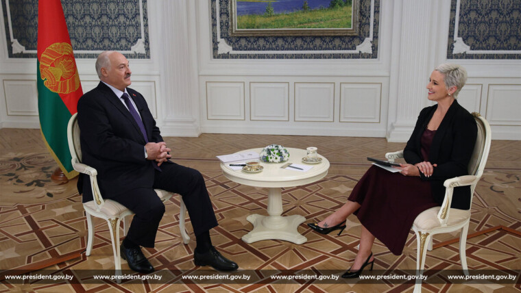 Президент Беларуси Александр Лукашенко дал интервью телеканалу «Аль-Арабия»