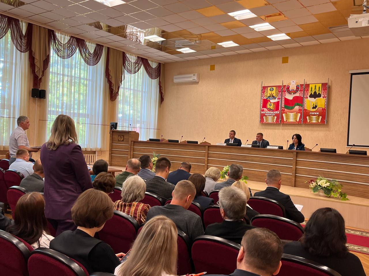 На планерке у председателя райисполкома рассматривали вопросы функционирования района