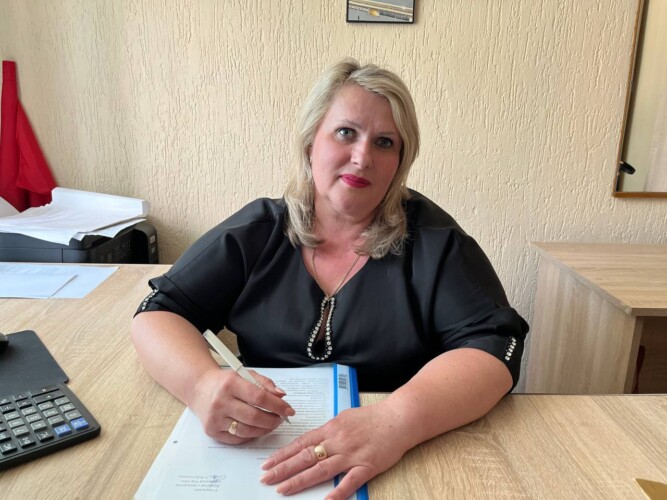 Поддержка тех, кто в ней нуждается: социальный работник РЦСОН приходит на помощь пожилым гражданам