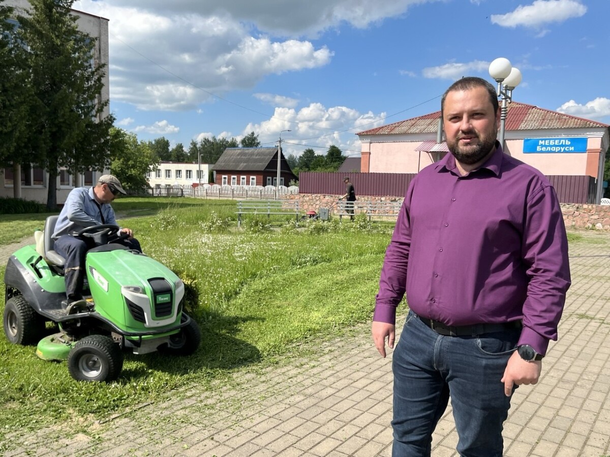 Страсти по траве: как в Горках идут работы по покосу растительности