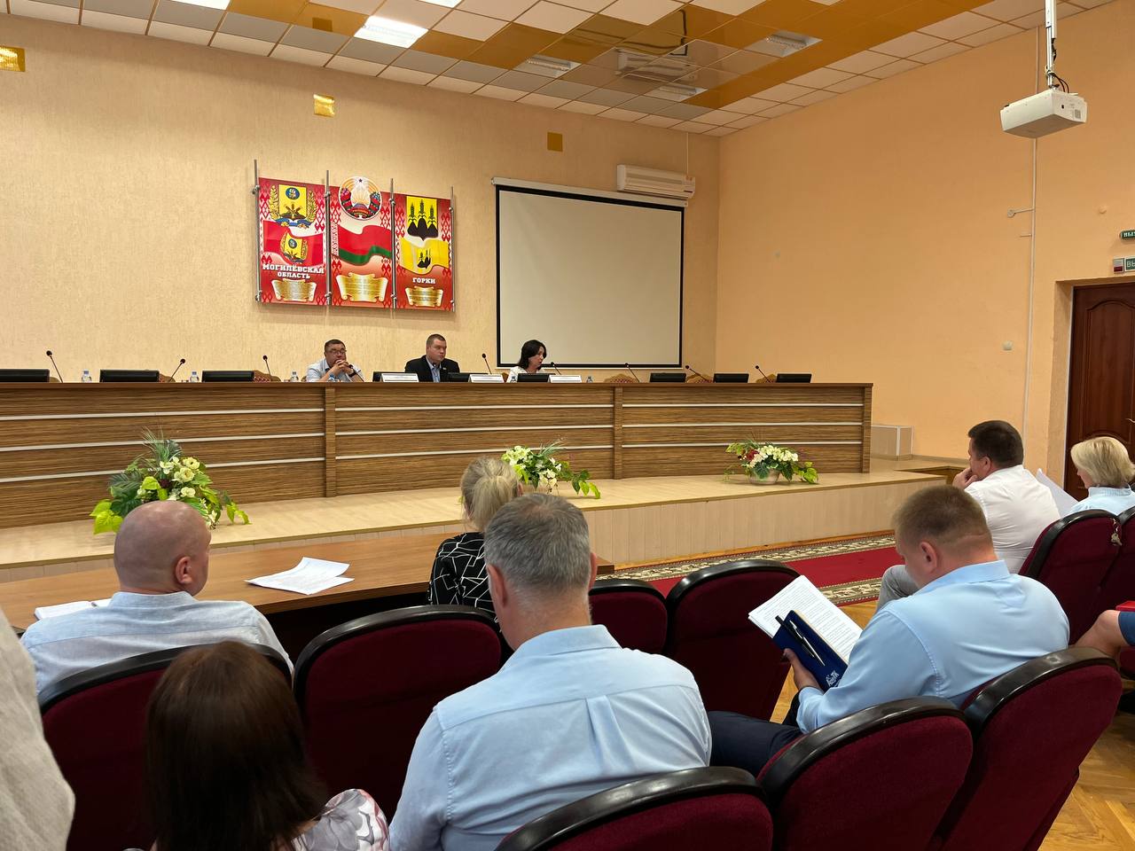Какие вопросы рассматривали на планерке под руководством первого заместителя председателя – начальника райсельхозпрода райисполкома