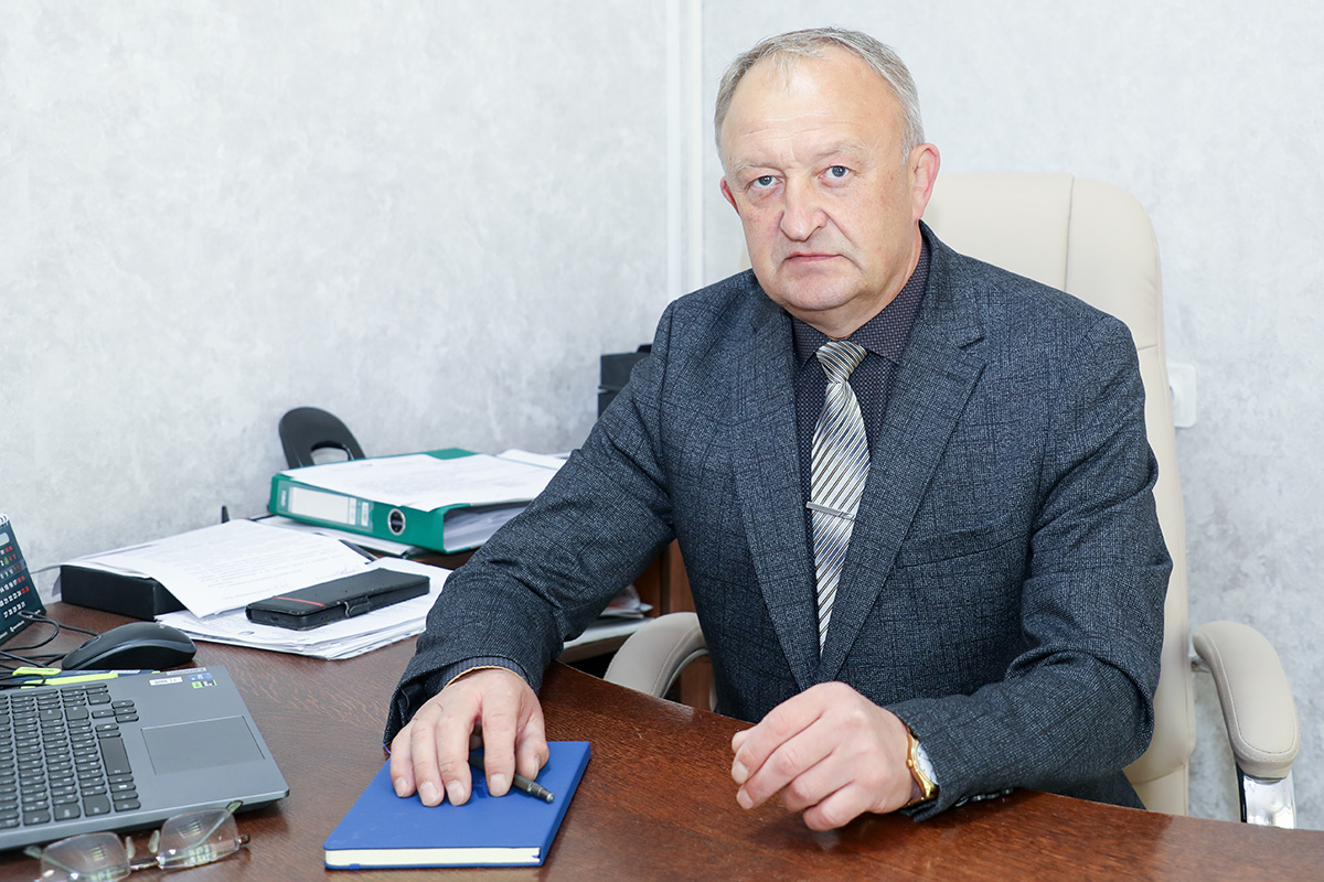 На должность директора ОАО «Агрокомбинат Горки» назначен Иван Емельянов