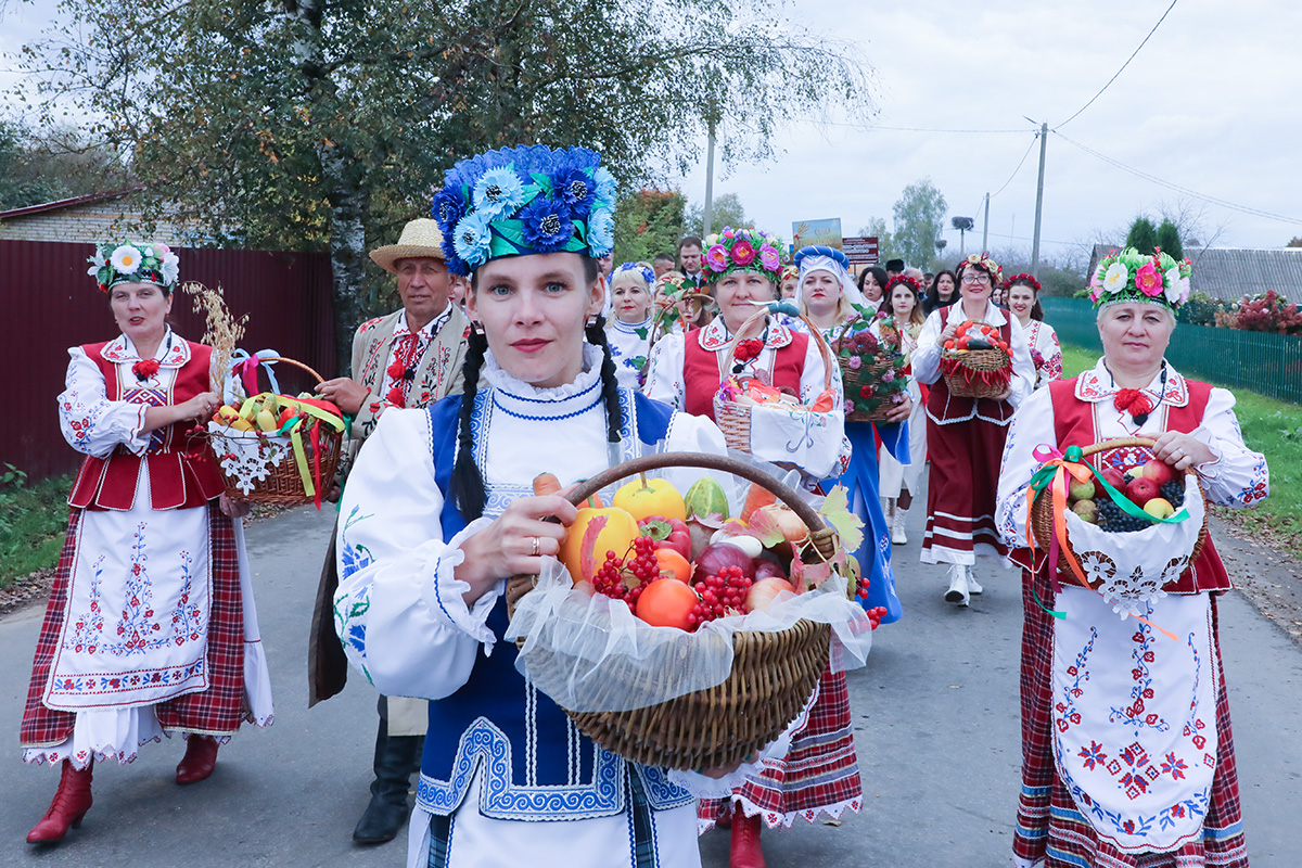 Агрогородок Сава в объективе: большой фоторепортаж с «Дожинок-2026»