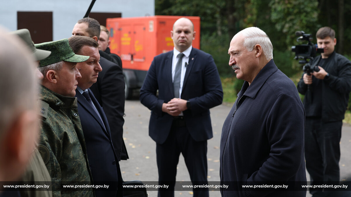 Ставка на суверенитет и безопасность: Александр Лукашенко потребовал от ученых конкретных результатов в жесткие сроки